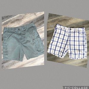 2 Pair Men’s Croft & Barrow Size 38 Cargo & Bermuda Shorts